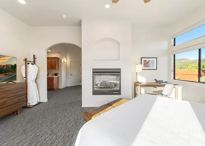 Hotel Of 3*